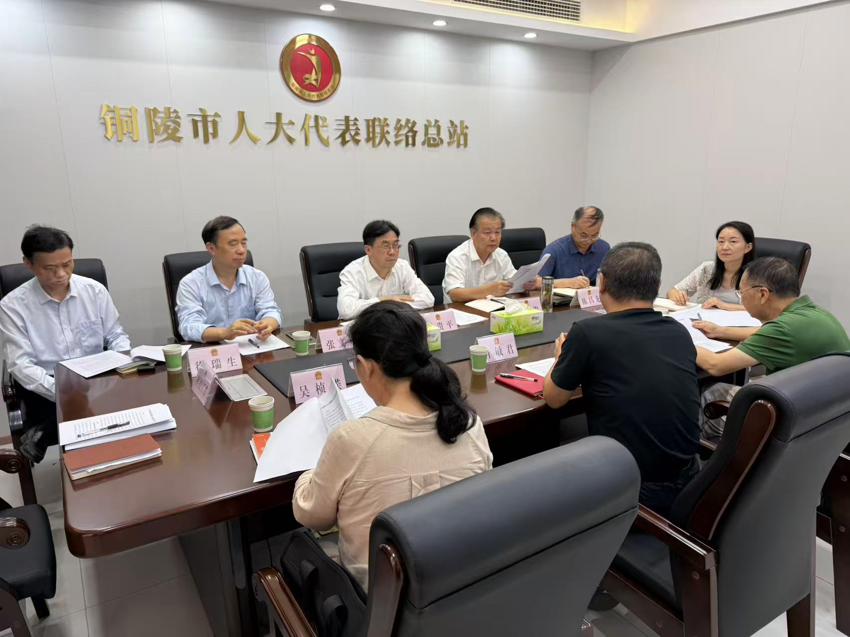 姚貴平參加市人大常委會(huì)主任會(huì)議成員接待日活動(dòng)